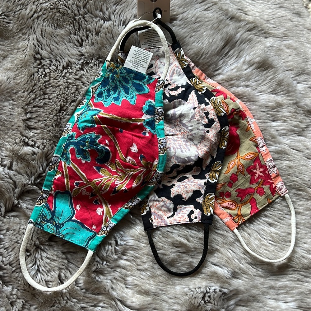 Anthropologie masks - reversible - Picture 2 of 2